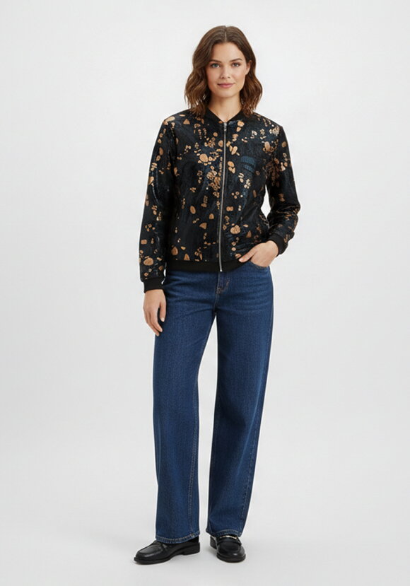 Бомбер с переливом шир.  580, рис. 4