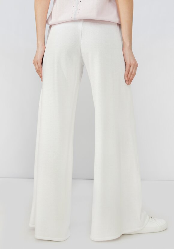 Брюки на эластичном поясе прямые шир.  580, рис. 3