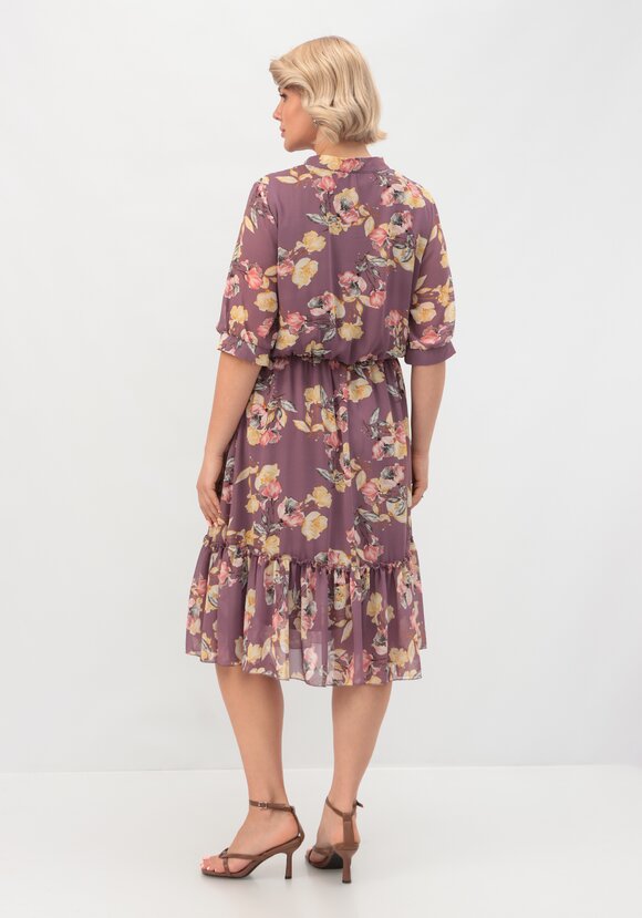 Платье с воланом по горловине шир.  580, рис. 3