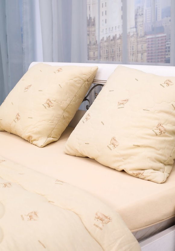 Подушка с овечьей шерстью Золотое руно шир.  580, рис. 2