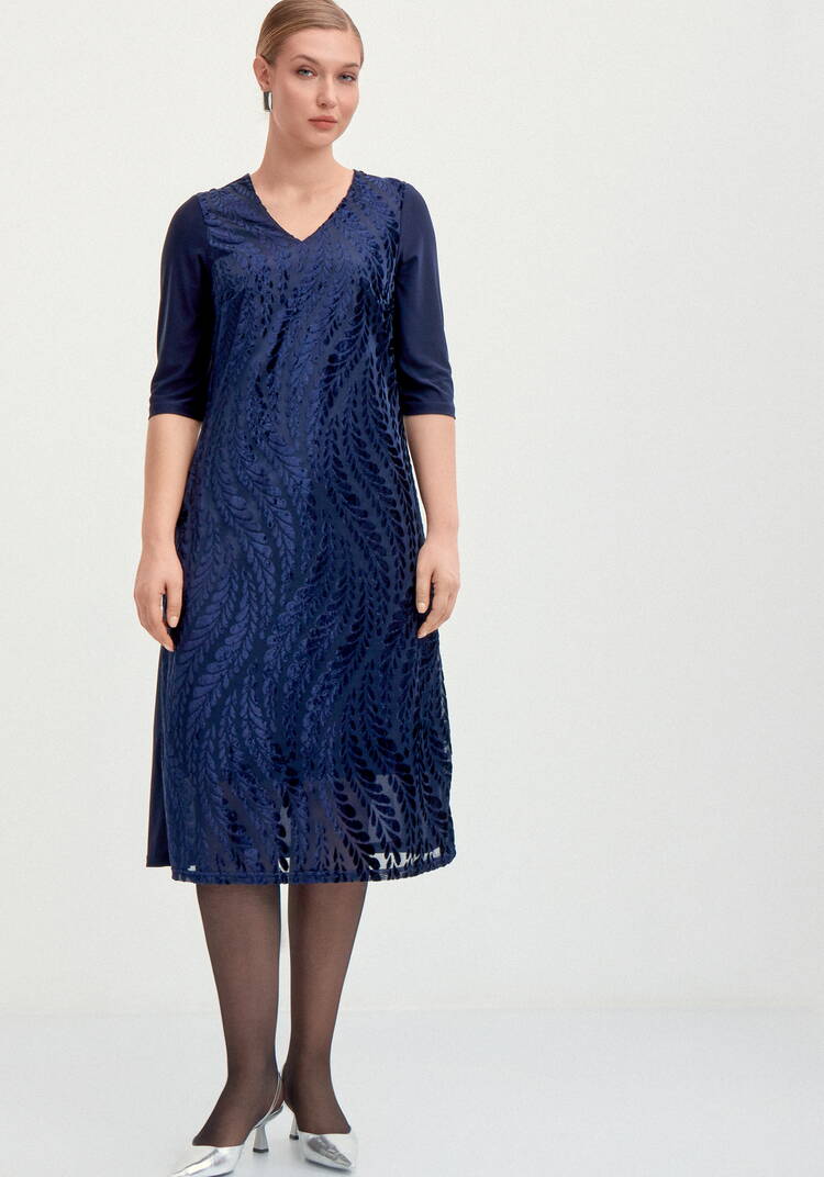 Платье из панбархата и трикотажа шир.  750, рис. 11