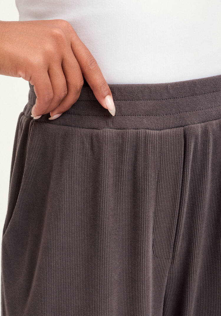 Брюки-трансформеры на резинке по поясу шир.  750, рис. 14