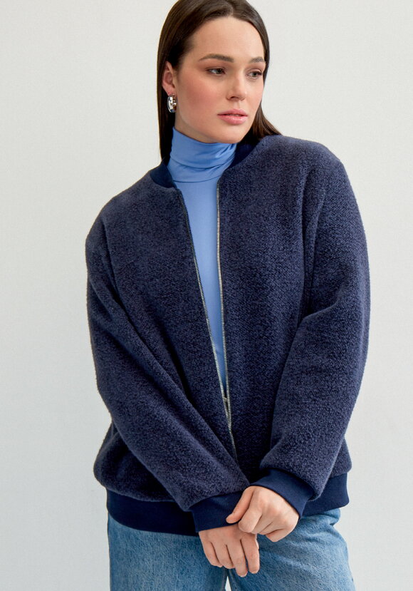 Бомбер на молнии с воротником-стойкой шир.  580, рис. 7