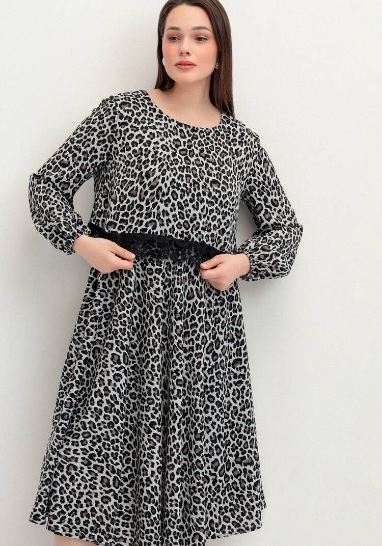 Платье из струящейся ткани с принтом леопард шир.  750, рис. 19