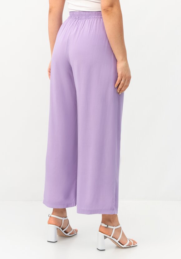 Брюки свободные на резинке по талии шир.  580, рис. 11