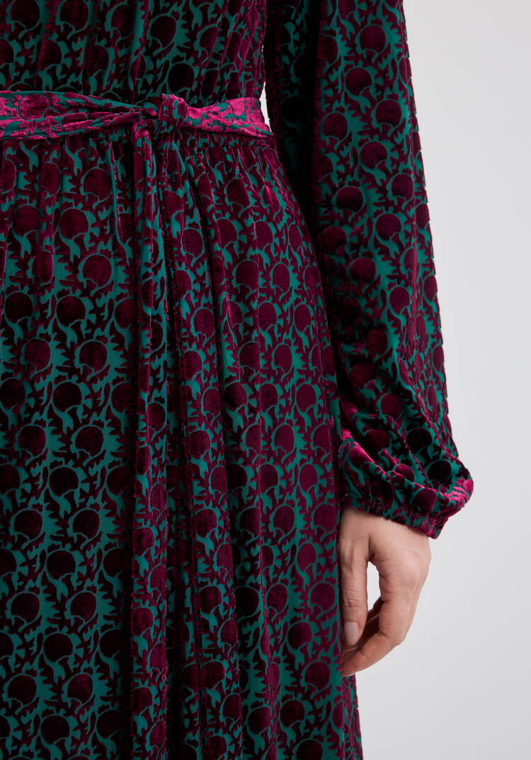 Платье из краш-бархата хамелеон шир.  750, рис. 5