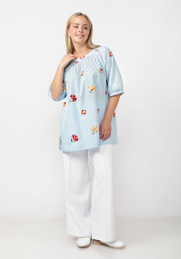 Блуза свободного кроя с цветочной вышивкой шир.  580, рис. 23