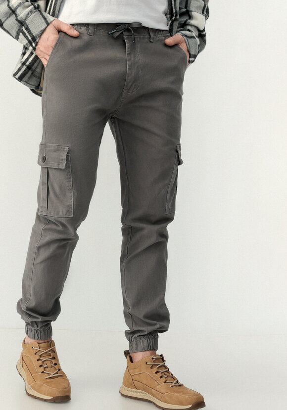 Брюки мужские с накладными карманами шир.  580, рис. 2