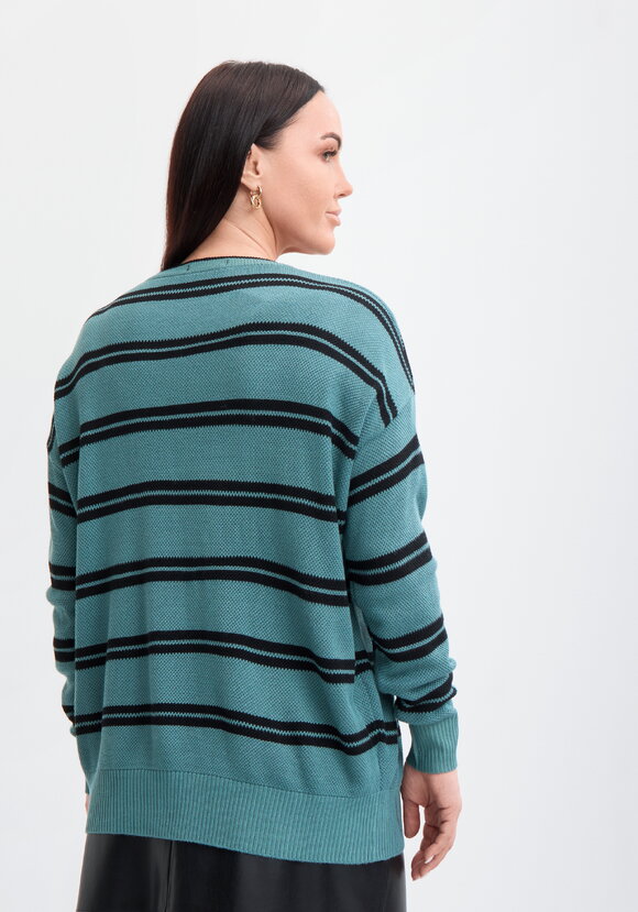 Джемпер Вероника шир.  580, рис. 21