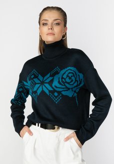 Джемпер с орнаментом по груди и рукаву