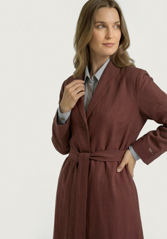 Тренч с цельнокройным воротником на пуговицах шир.  580, рис. 13