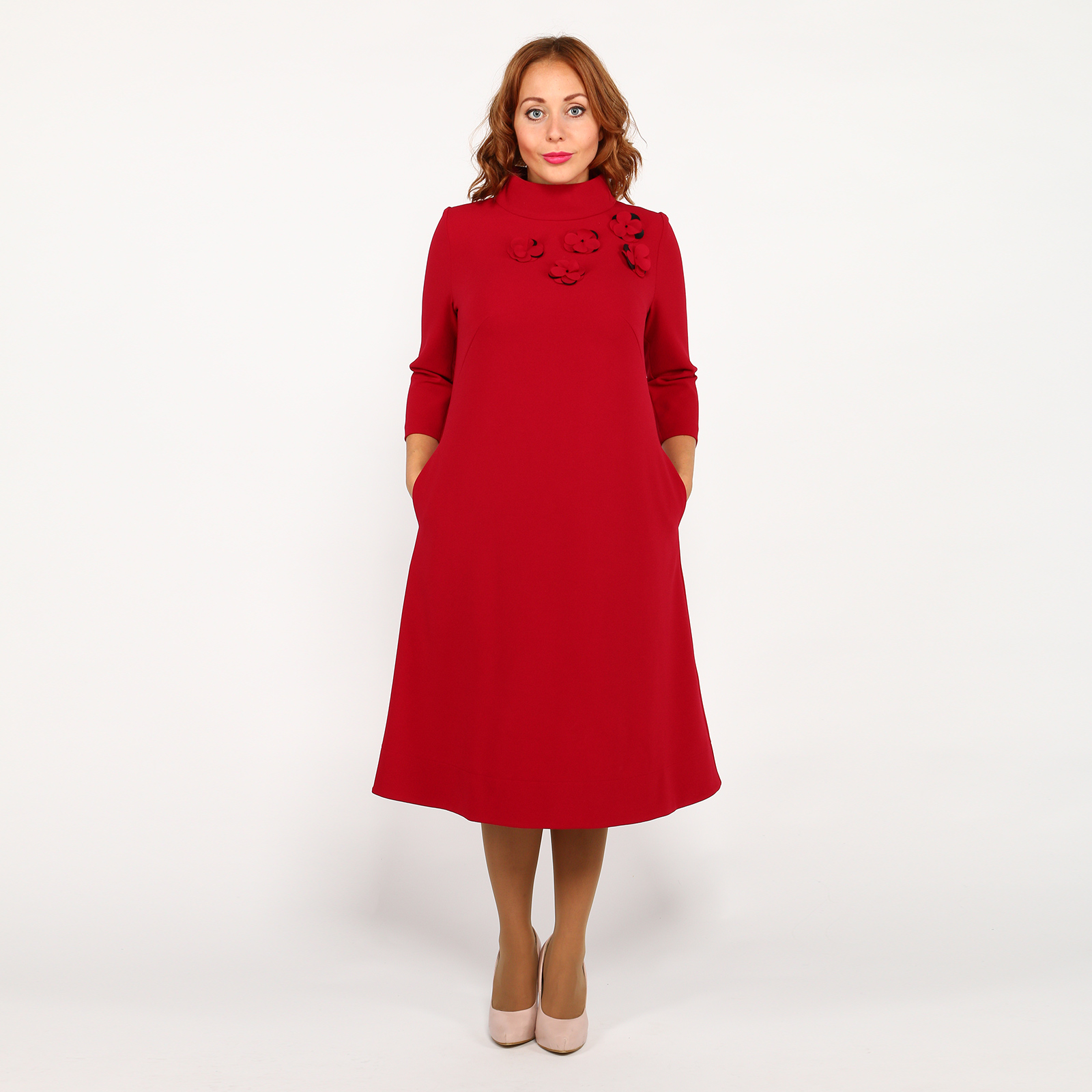 Платье на молнии с аппликацией Elletto Life, размер 52, цвет красный - фото 1
