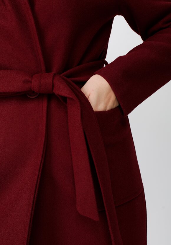 Пальто удлиненное с поясом шир.  580, рис. 5