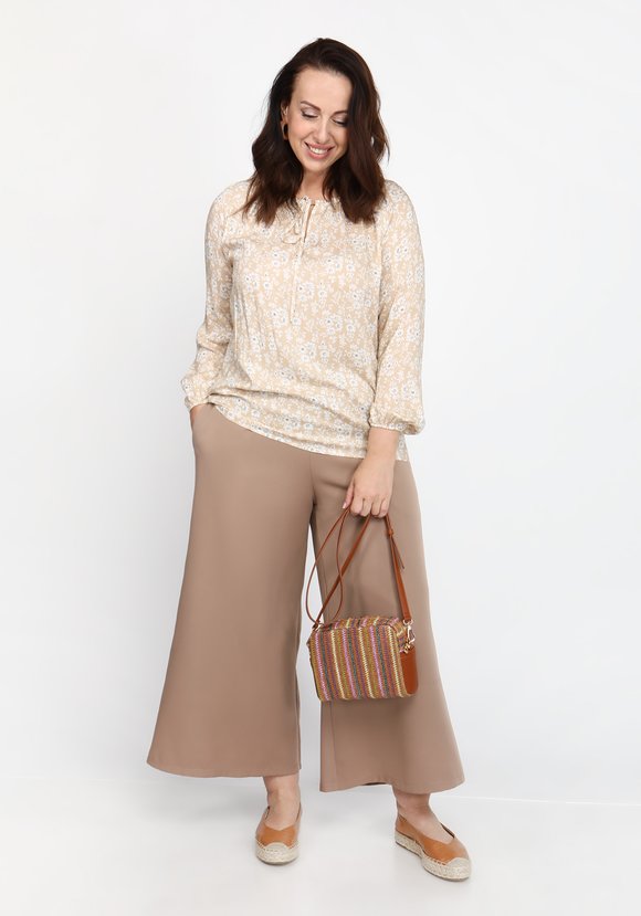 Блуза свободного кроя с набивным рисунком шир.  580, рис. 7