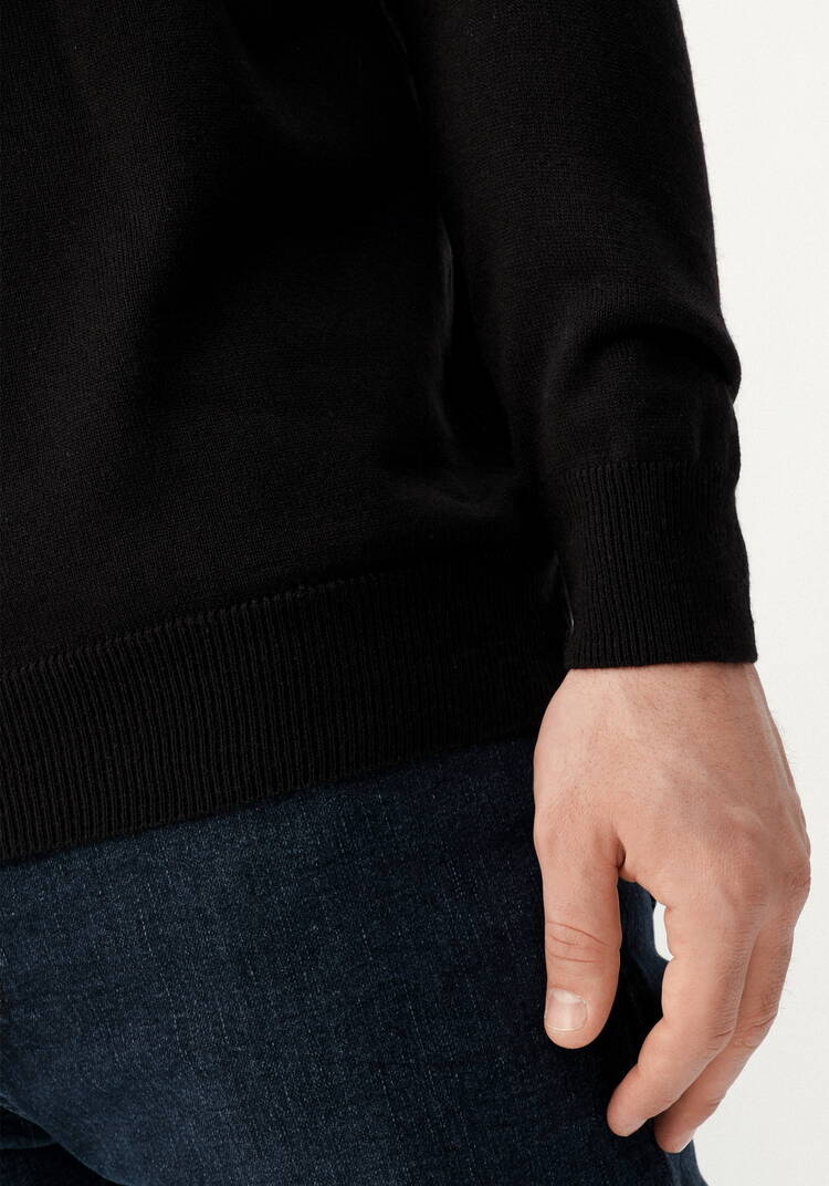 Джемпер вязаный с высокой горловиной шир.  750, рис. 6