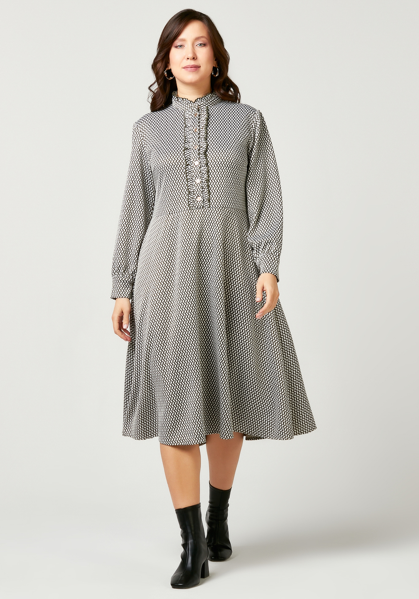 Платье "Совершенство стиля" Bianka Modeno, размер 50, цвет тёмно-синий - фото 1