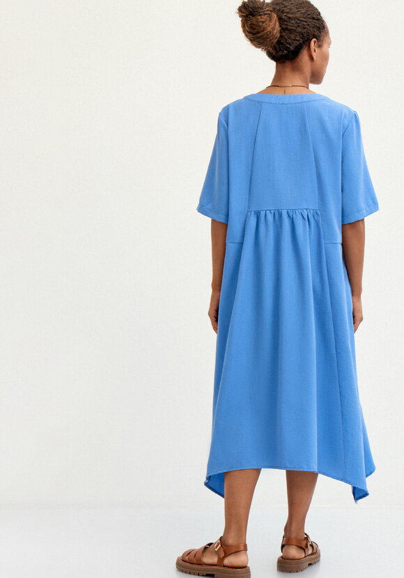 Платье свободного кроя с подвеской шир.  580, рис. 11