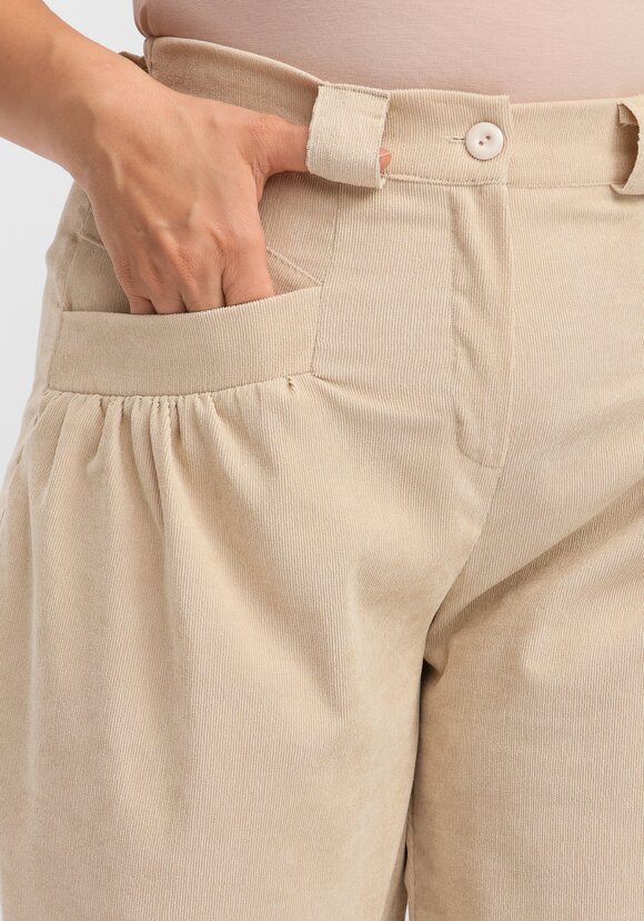 Брюки-бананы с манжетами по низу шир.  580, рис. 30