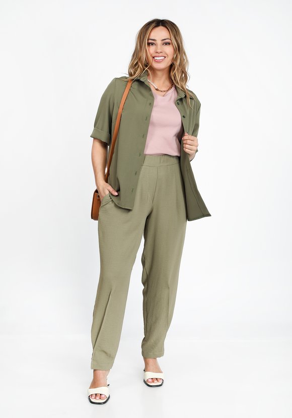 Брюки с патами по низу изделия шир.  580, рис. 6