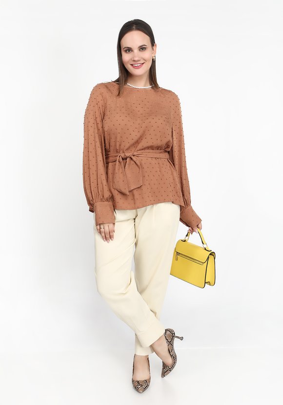 Блуза свободного кроя со сборкой на рукавах шир.  580, рис. 1