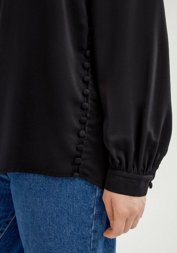 Блуза с разрезами шир.  580, рис. 6