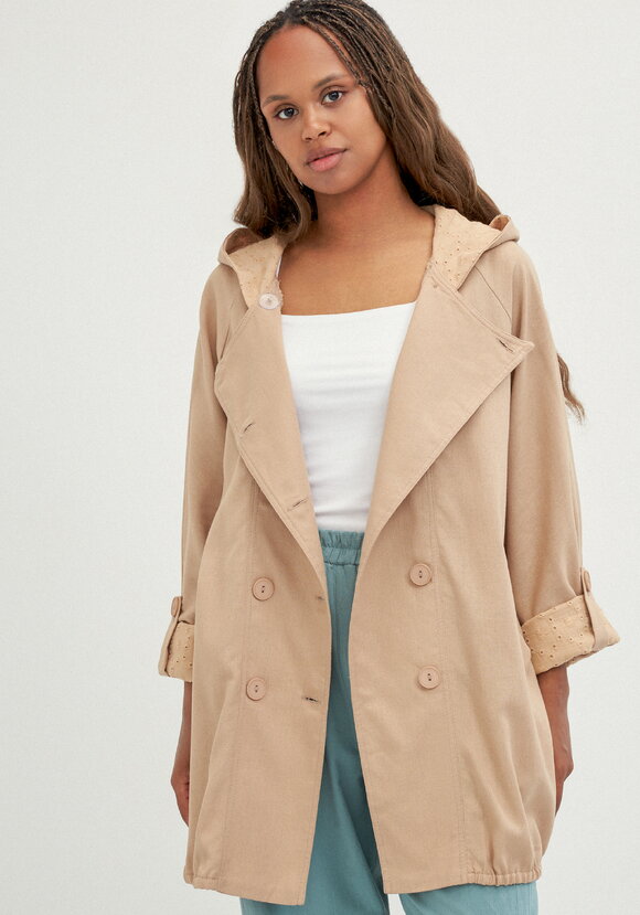 Пыльник с отделкой из шитья шир.  580, рис. 1