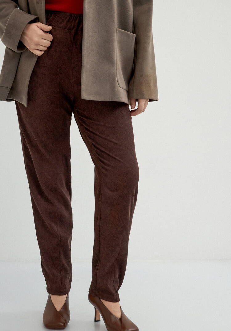 Брюки из микровельвета с комфортным поясом шир.  750, рис. 22