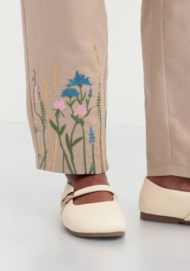 Брюки-бананы с вышивкой шир.  750, рис. 6