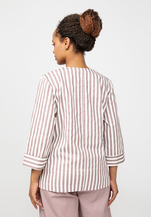 Пиджак в полоску с укороченным рукавом шир.  580, рис. 8