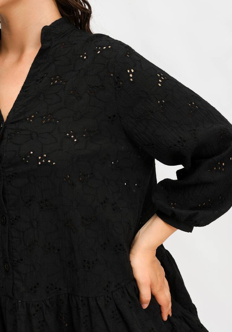 Туника из шитья с ярусами на пуговицах шир.  750, рис. 23