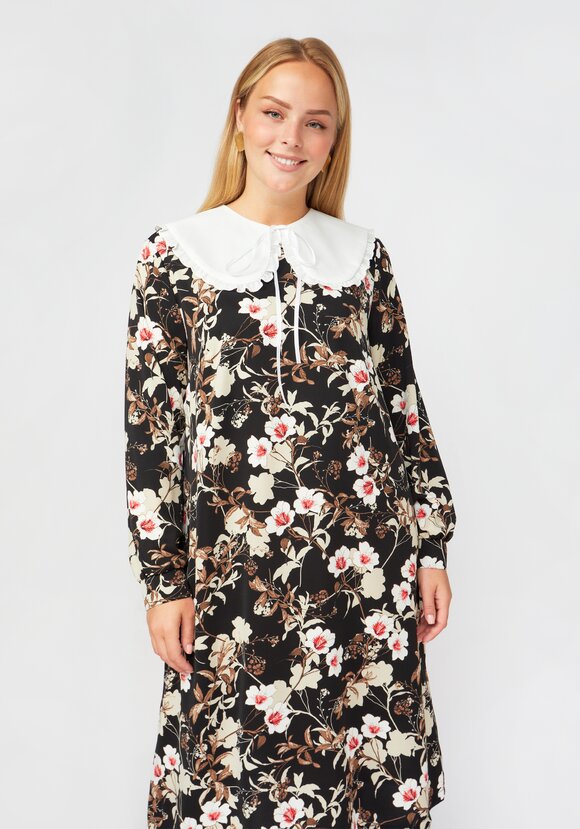 Платье принтованное со съемным воротником шир.  580, рис. 23