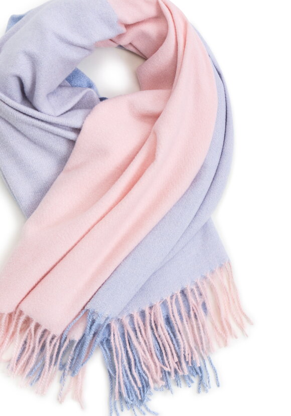 Платок Сильвия шир.  580, рис. 18