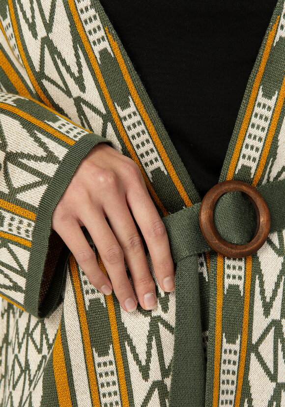 Кардиган женский под пояс шир.  580, рис. 10