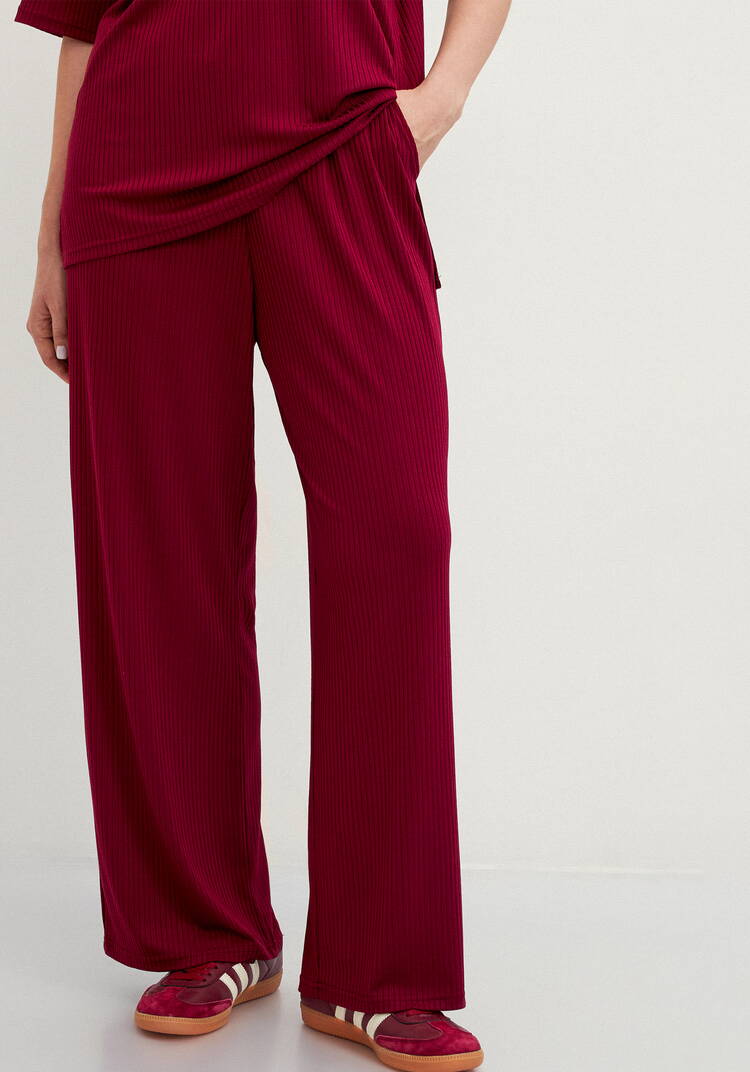 Брюки свободного кроя в рубчик шир.  750, рис. 26