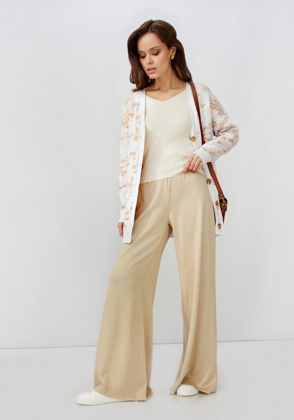 Брюки на эластичном поясе прямые шир.  580, рис. 6