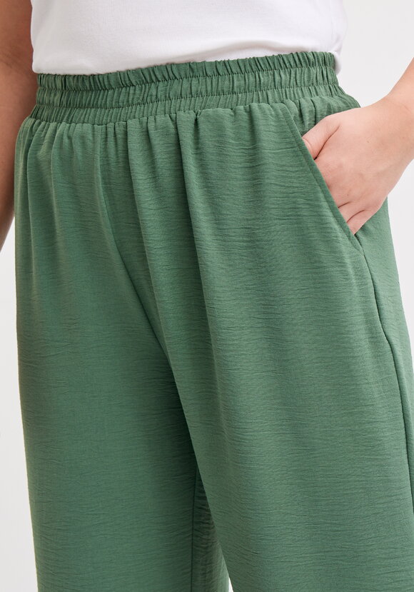 Брюки широкие на резинке по талии шир.  580, рис. 9