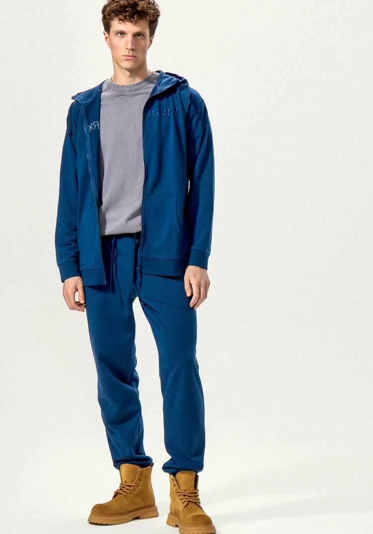 Толстовка с вышивкой и капюшоном шир.  750, рис. 26