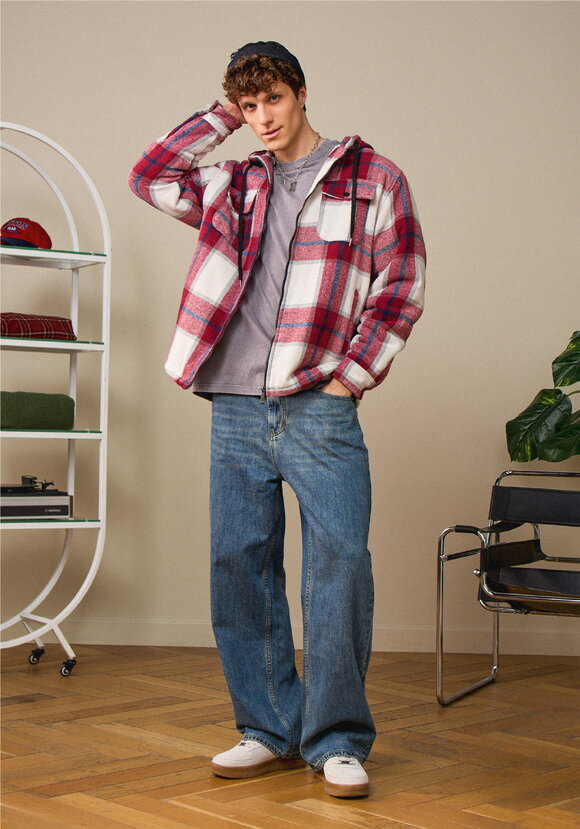 Рубашка с капюшоном и подкладом из шерпы шир.  580, рис. 11