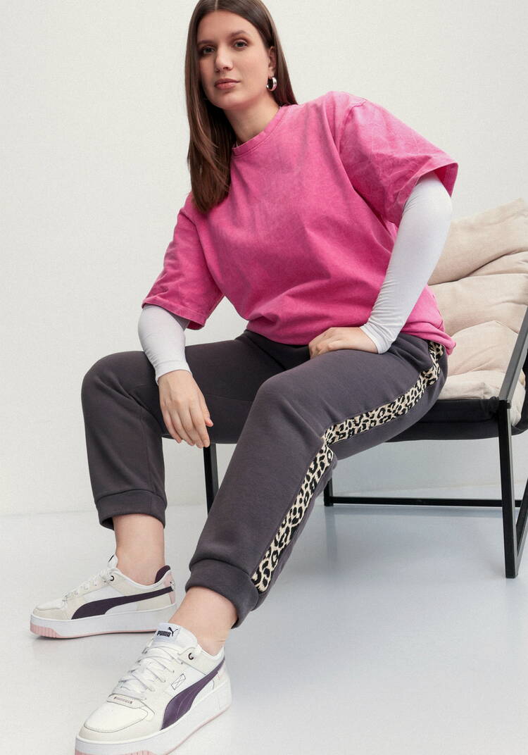 Брюки с леопардовыми лампасами шир.  750, рис. 27