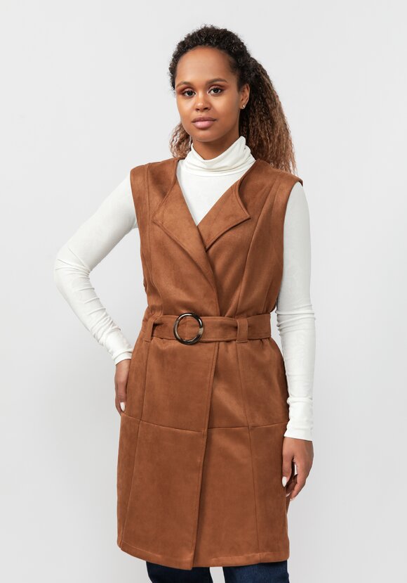 Жилет из экозамши с воротником апаш шир.  580, рис. 6