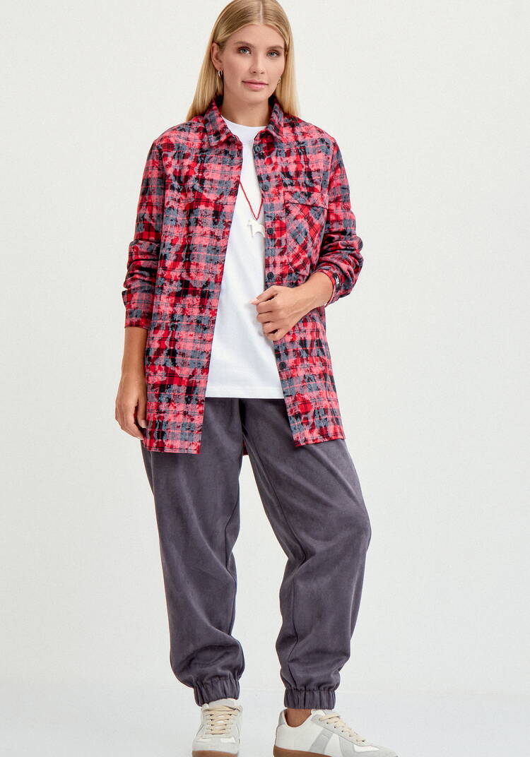 Рубашка в клетку на пуговицах с нашивкой шир.  750, рис. 11