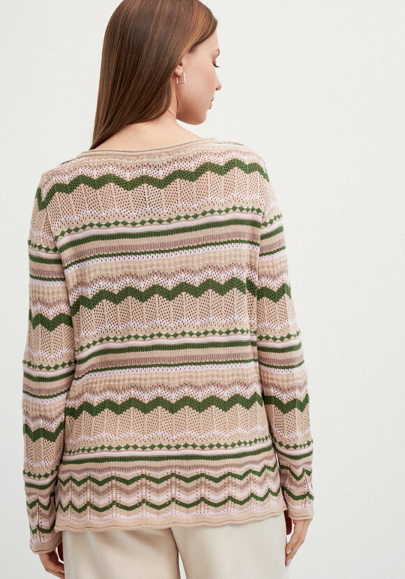 Джемпер с морским орнаментом шир.  580, рис. 22