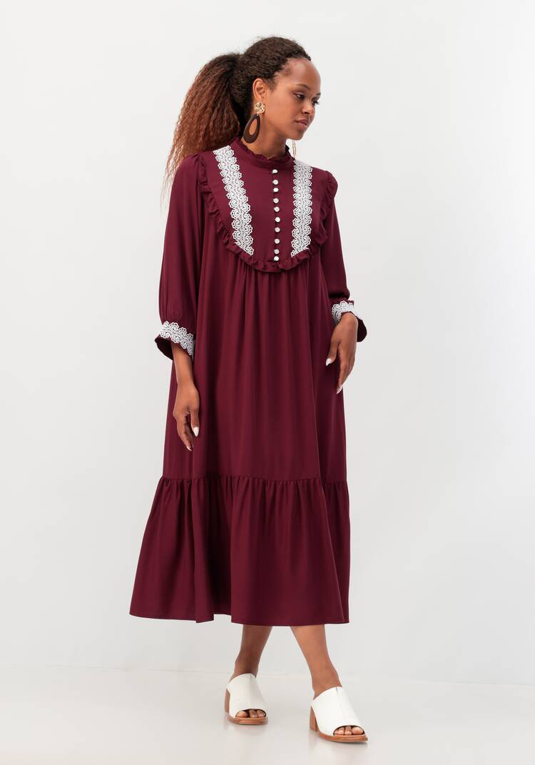 Платье с воротником-стойкой и кружевом шир.  750, рис. 16