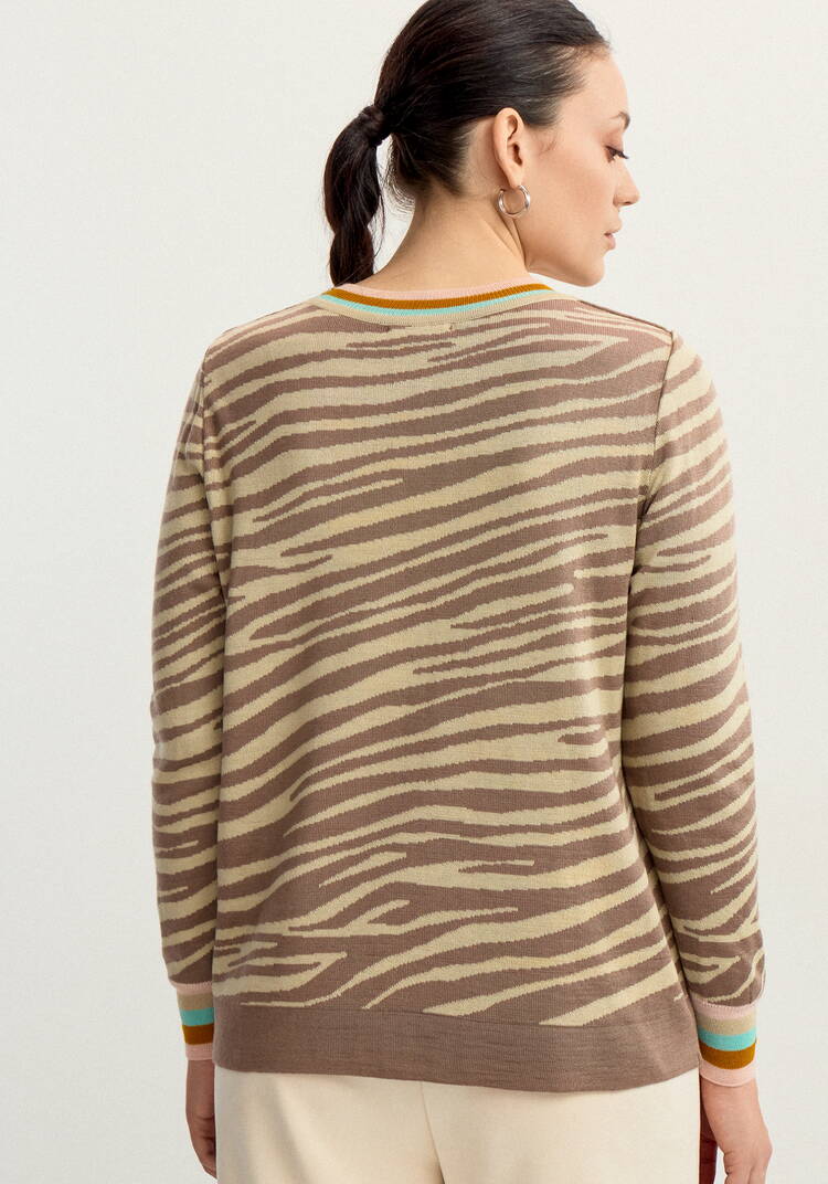 Джемпер с жаккардовым рисунком шир.  750, рис. 26