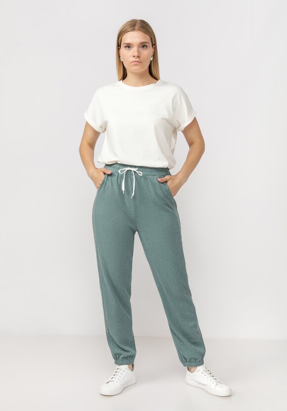 Спортивные брюки велюровые шир.  580, рис. 25