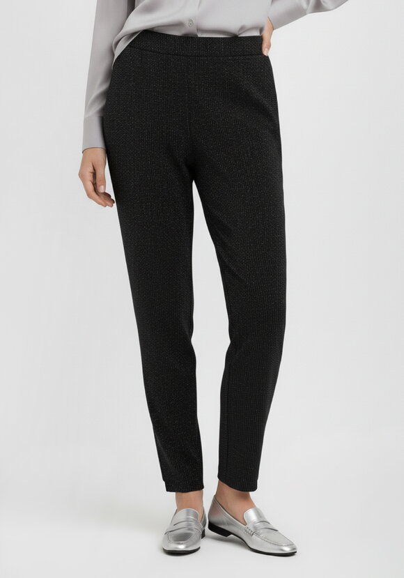 Брюки свободного кроя с защипами шир.  580, рис. 4