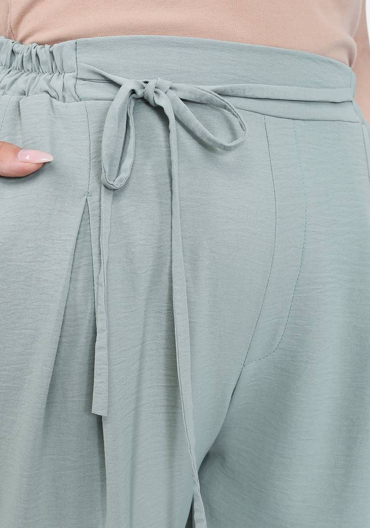 Брюки свободного кроя на эластичной ленте шир.  750, рис. 13