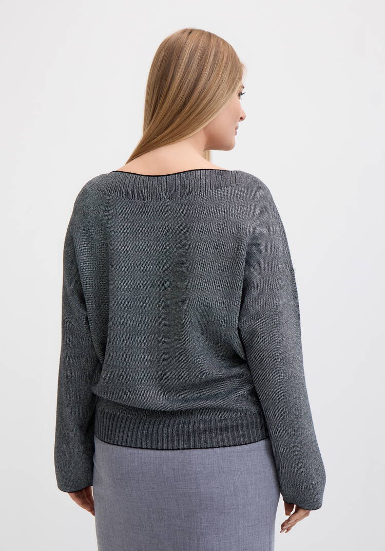 Джемпер с округлым вырезом горловины шир.  750, рис. 15