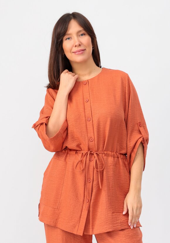 Кардиган на пуговицах с кулиской по талии шир.  580, рис. 29