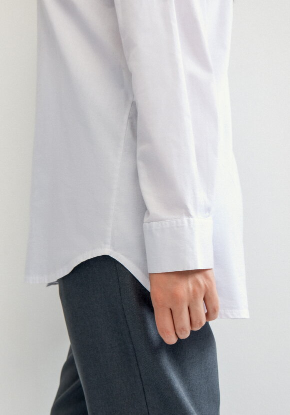 Рубашка прямая на пуговицах шир.  580, рис. 13